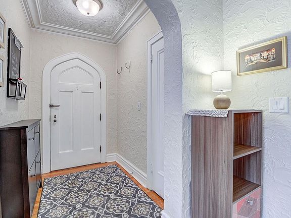 3rd image of 2324 Park Ave Unit 29