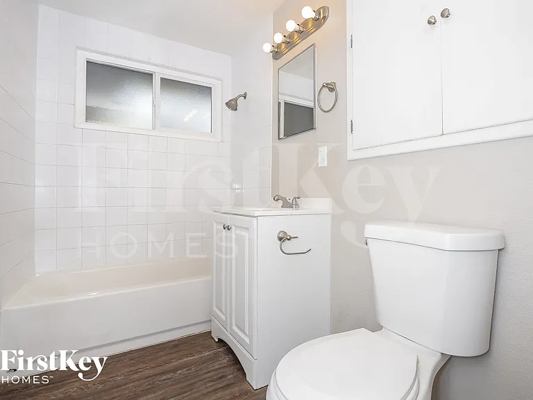 716 N Bruce St — Photo 13