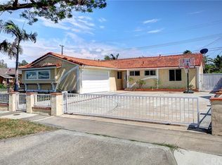 2306 W Harvard St, Santa Ana, CA 92704