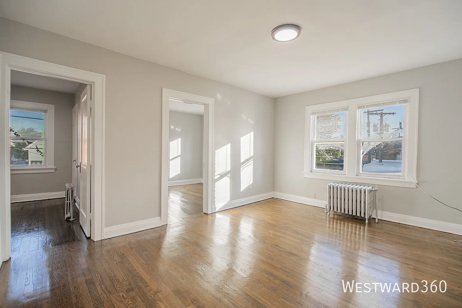 4011 Elm Street, 1R — Photo 1