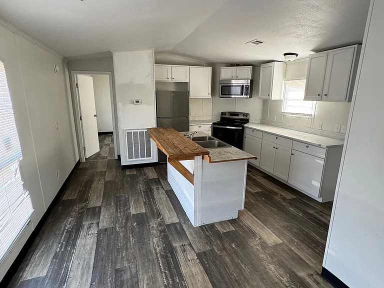 3219 Slash Pine Rd #22 — Photo 9