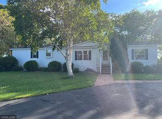 928 Birch Ave W, Hector, MN 55342