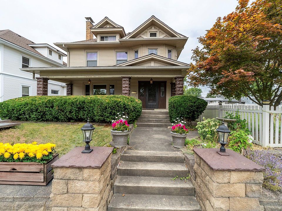 1st image of 614 Columbus Ave