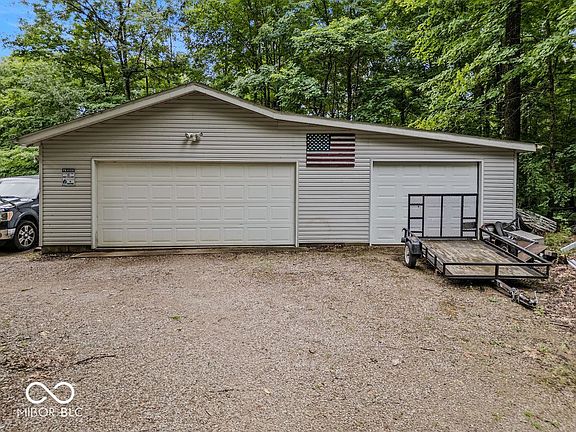 4th image of 13333 W Bellsville Pike