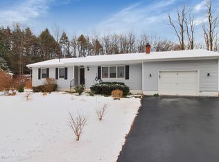 5 Jardem Ct, Rhinebeck, NY 12572