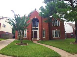 7307 Wooded Valley Dr, Houston, TX 77095