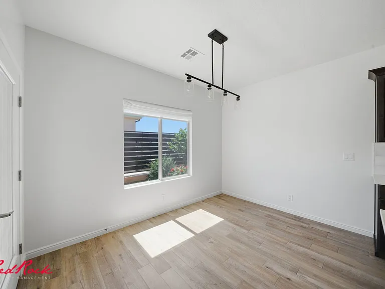 391 S Deep Creek Dr — Photo 18