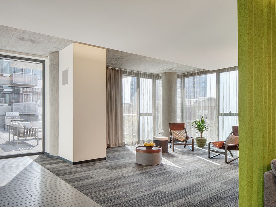 1st image of 1337 S Wabash Ave #1004