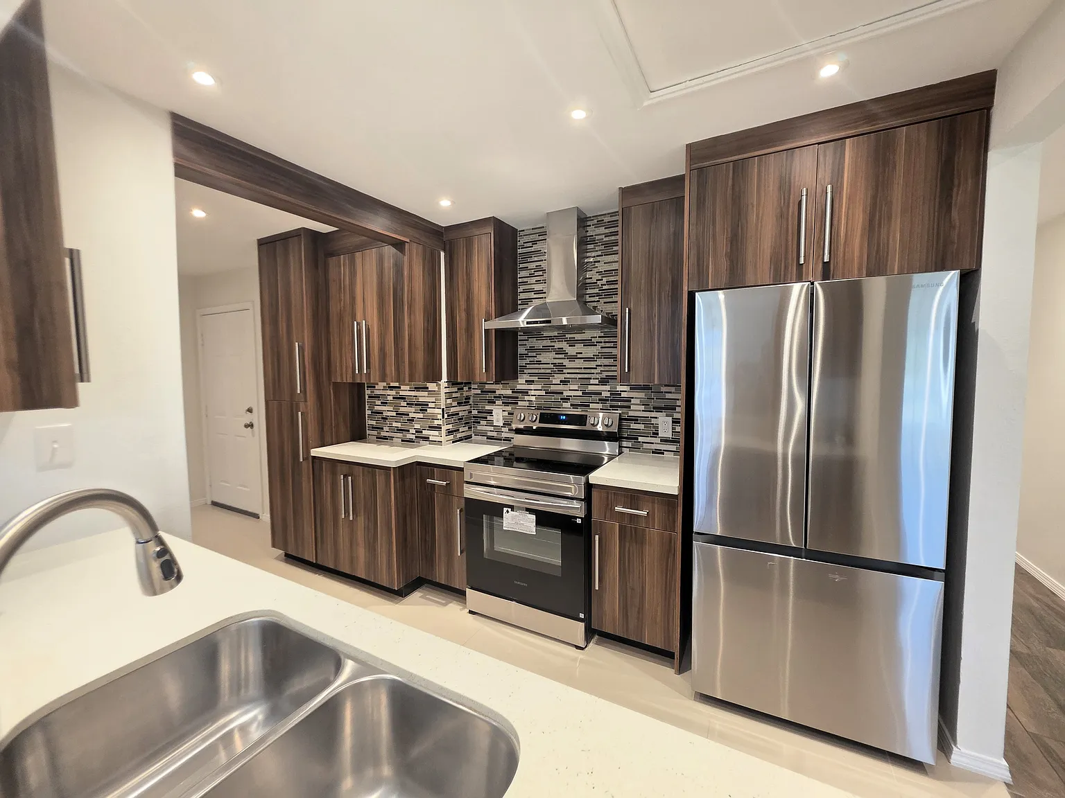 8438 North 18th Lane, McAllen, TX 78504 - 1 — Photo 4