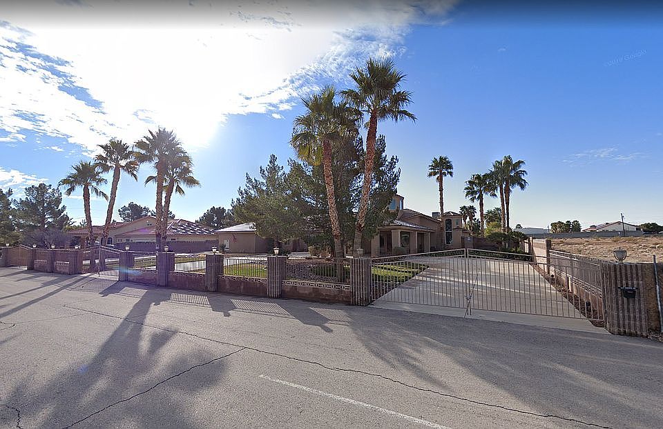 1st image of 6445 Ponderosa Way