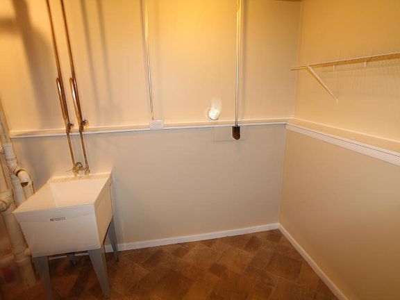5th image of 7010 W Evans Dr