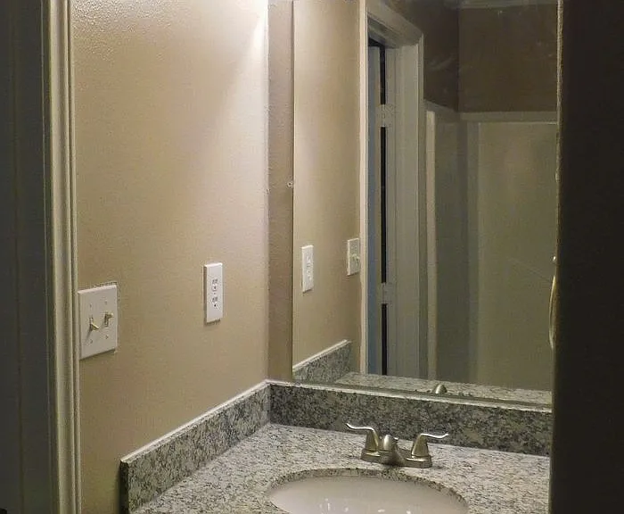 107 Varsity Dr — Photo 41