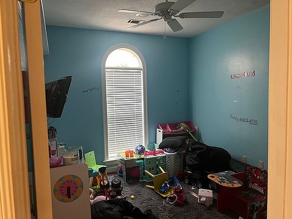 4th image of 507 Dampier Dr