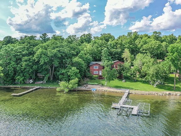 3rd image of 362 W Sandy Beach Dr NW