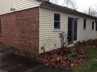 722 Chestnut Rd, Willoughby, OH 44094