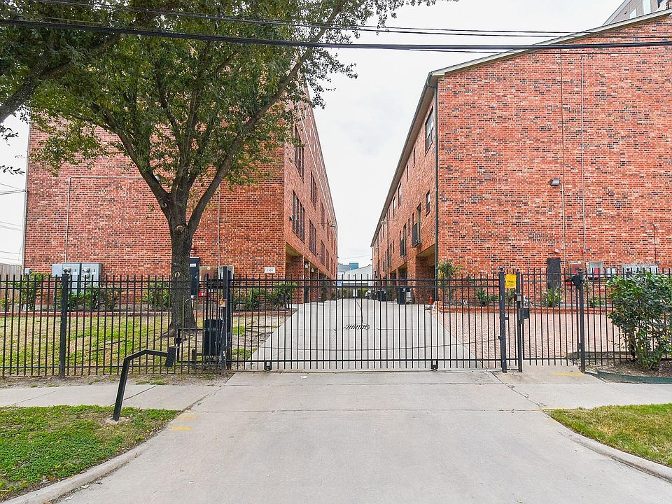 1st image of 2422 Navigation Blvd Unit A