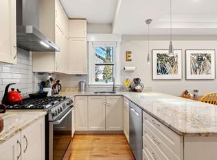 684 E 6th St #1, South Boston, MA 02127