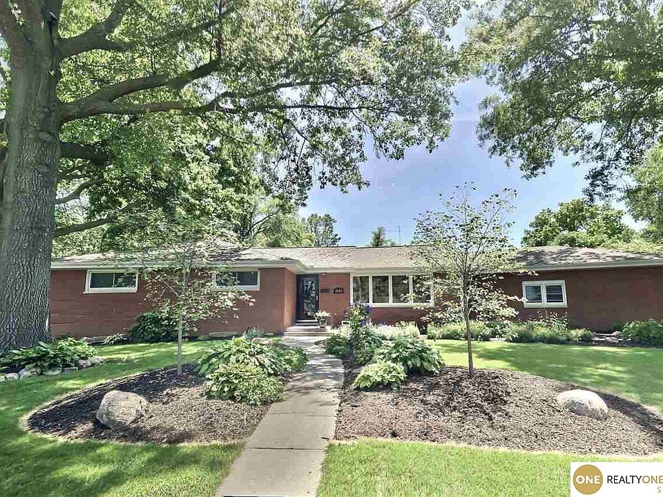 1st image of 4601 Van Dorn St