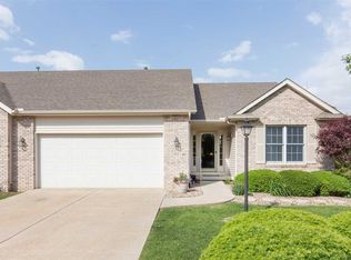 2241 Hogan Ct N, Bettendorf, IA 52722