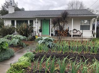 1052 Vallejo St, Santa Rosa, CA 95404