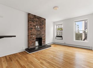 146 10th Ave #6, New York, NY 10011