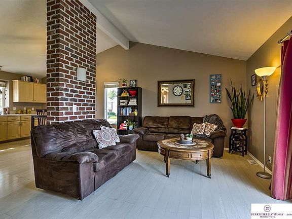 4th image of 4305 N 173rd St