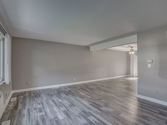 5th image of 1389 W Galbraith Rd APT A3
