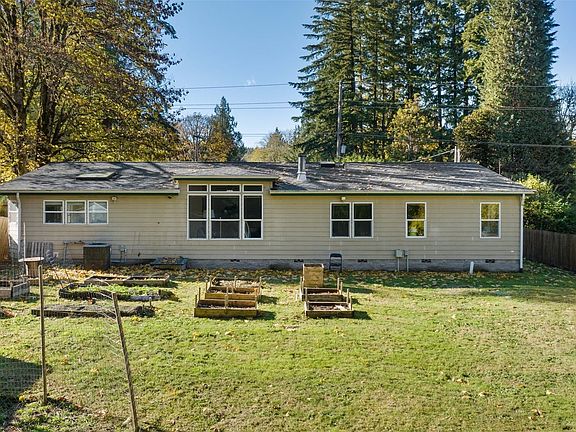 2nd image of 2446 Northlake Way NW
