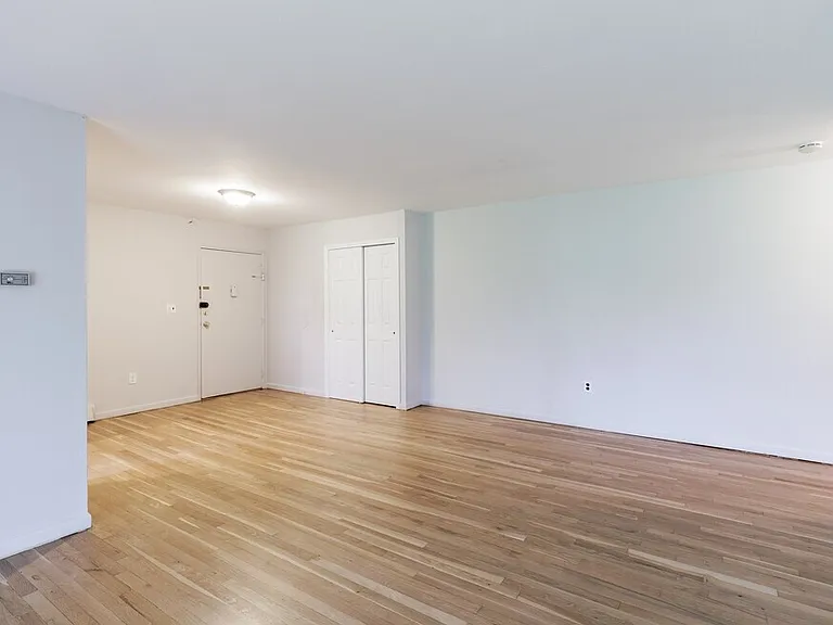 10 Scott Ct #C3 — Photo 13