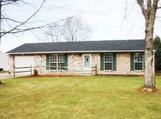 205 Nikki Ct, Carlisle, OH