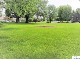 210 Reed St S, Waterville, MN 56096