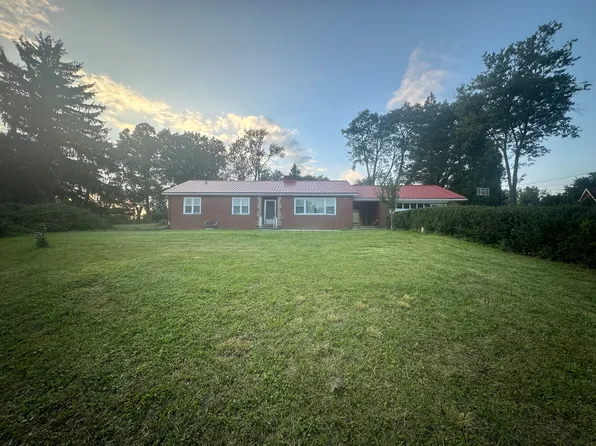85 Patten Dr #1, Washington, PA 15301