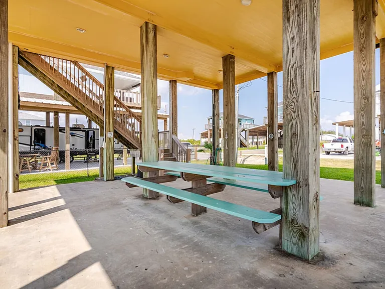 Ocean Tide Dr — Photo 20