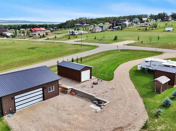 27 Aspen Ln, Parkland Beach, AB T0C 2J0