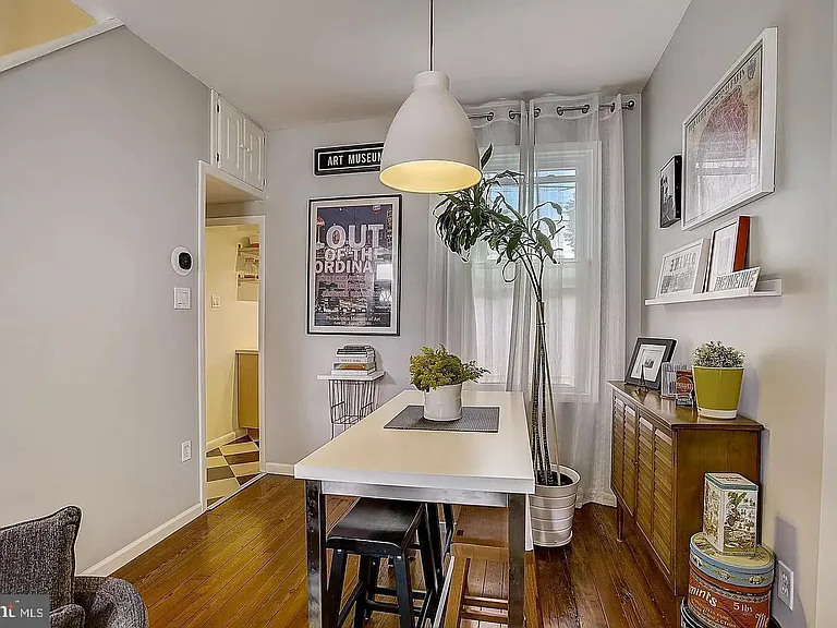 2735 Reno St — Photo 3