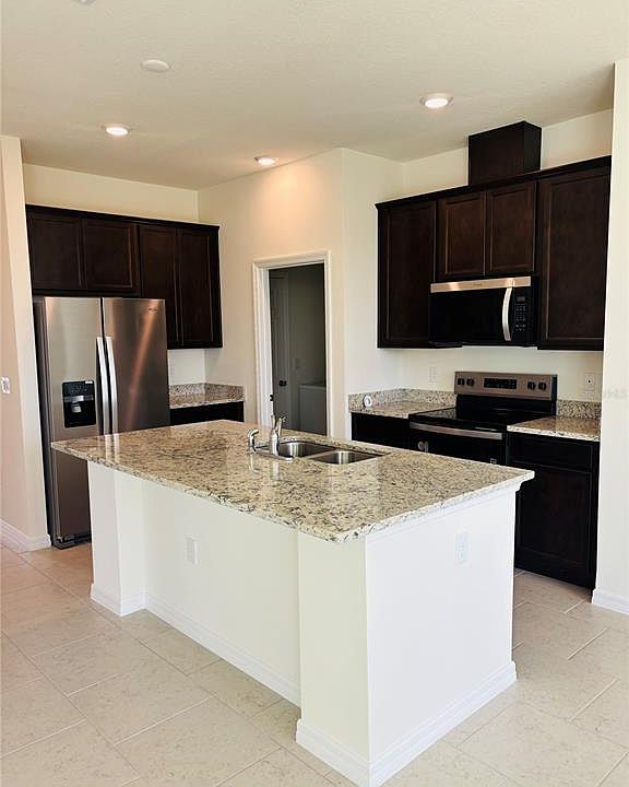 2nd image of 2318 SELENIA STREET
