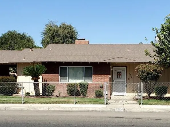 2904 Belle Ter, Bakersfield, CA 93304