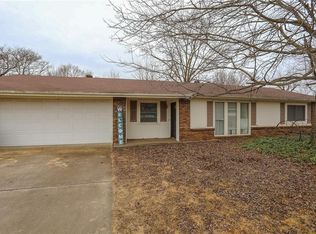 2804 Garden Trl, Bentonville, AR 72712