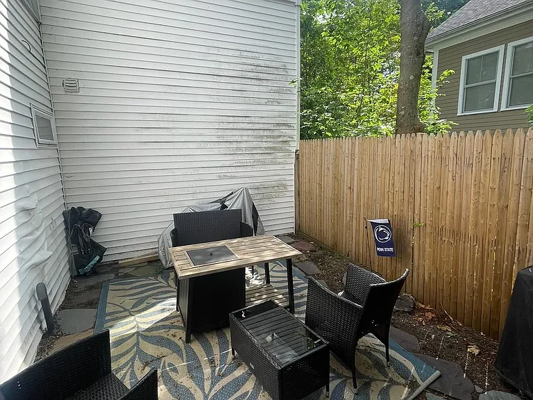 20 Mount Vernon St #20 — Photo 9