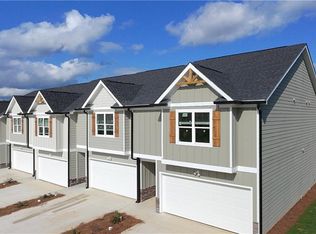 6354 Pine Ridge Point, Lula, GA 30554