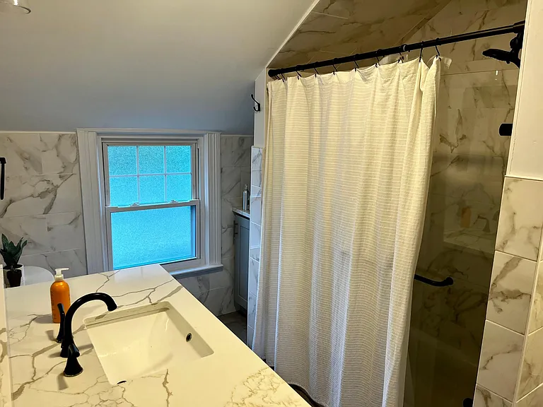 65 Thoma Ave #2 — Photo 7