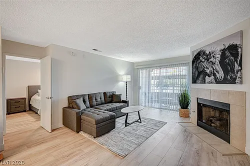 2200 Fort Apache Rd Photo 1