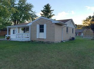 1124 Lee Rd, Troy, OH 45373