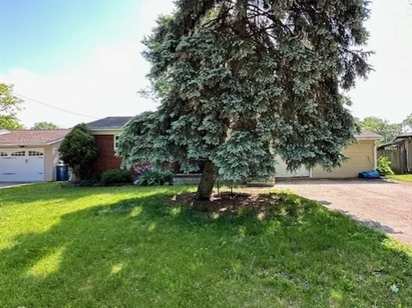 3733 Seneca Ave, Lorain, OH 44055