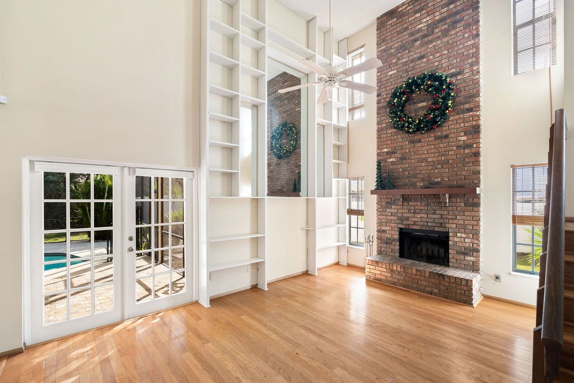 next background image