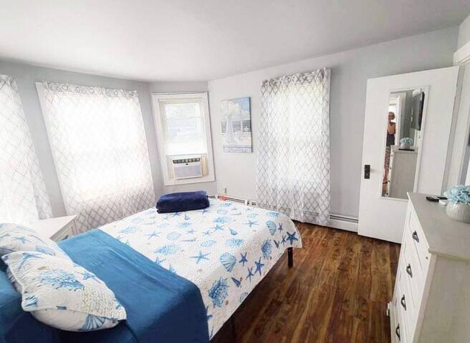 1st image of 8 Washington Ave #1