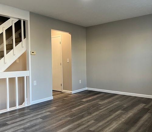 4th image of 2983 Essington Dr #2983