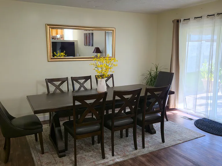 8200 S 865 E — Photo 9