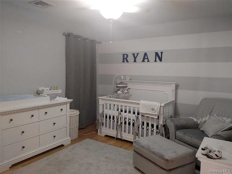100 Wyoming Ave — Photo 22