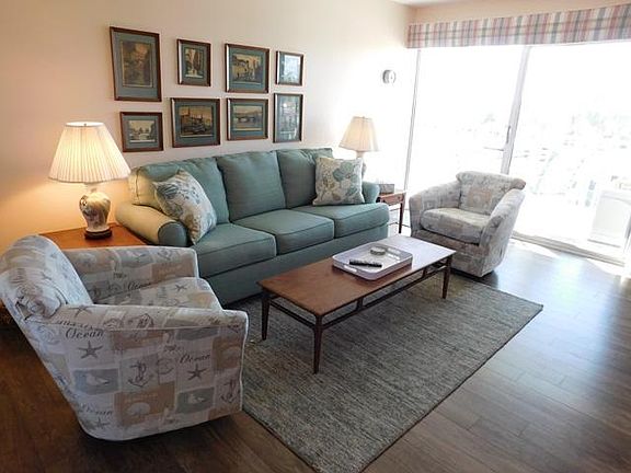 5th image of 100 The Esplanade N APT 307